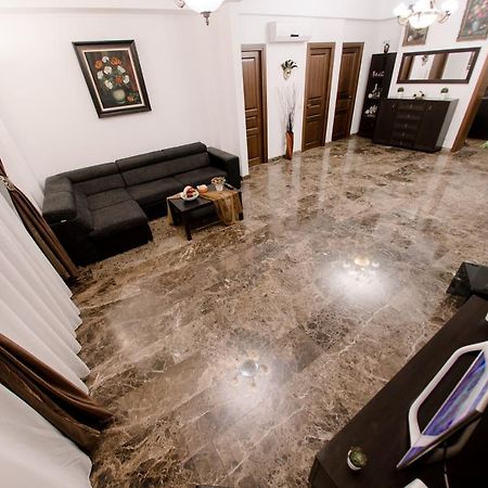 Appartamento Luxury Down Town Bucarest Esterno foto